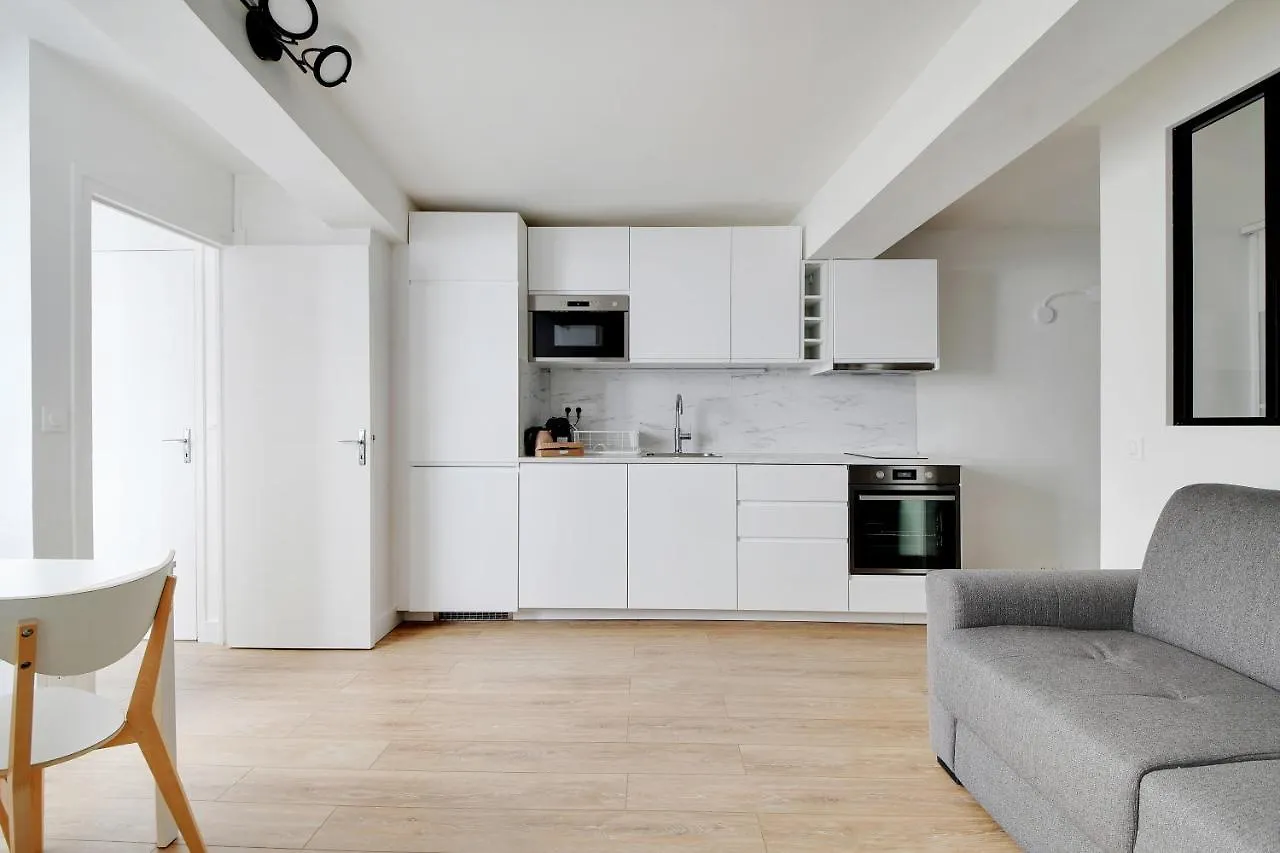 Apartment Appartement Saint Antoine Paris